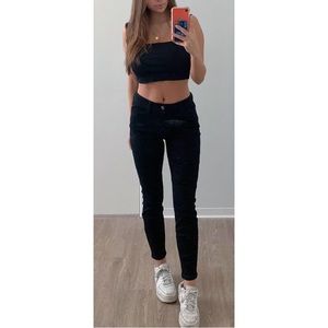 Women’s Black Skinny Jeans - Classic Slim Fit